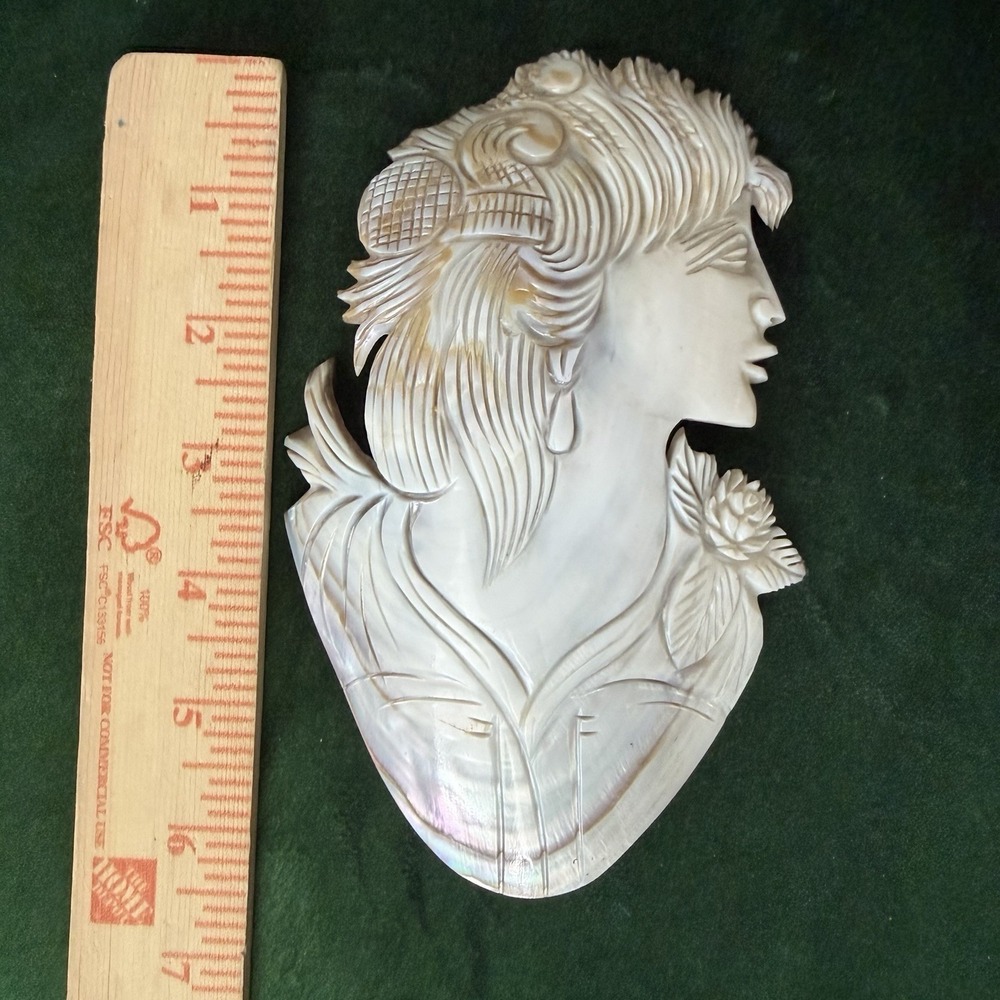 Antique Hand Carved Mother Of Pearl Shell Cameo Large 6-1/2" x 4" Woman Figure - Picture 15 of 15